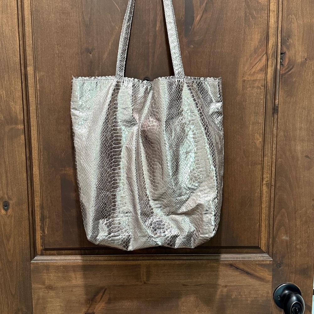 CARLOS FALCHI ICONIC Fatto a Mano Vegan Python Metallic Tote